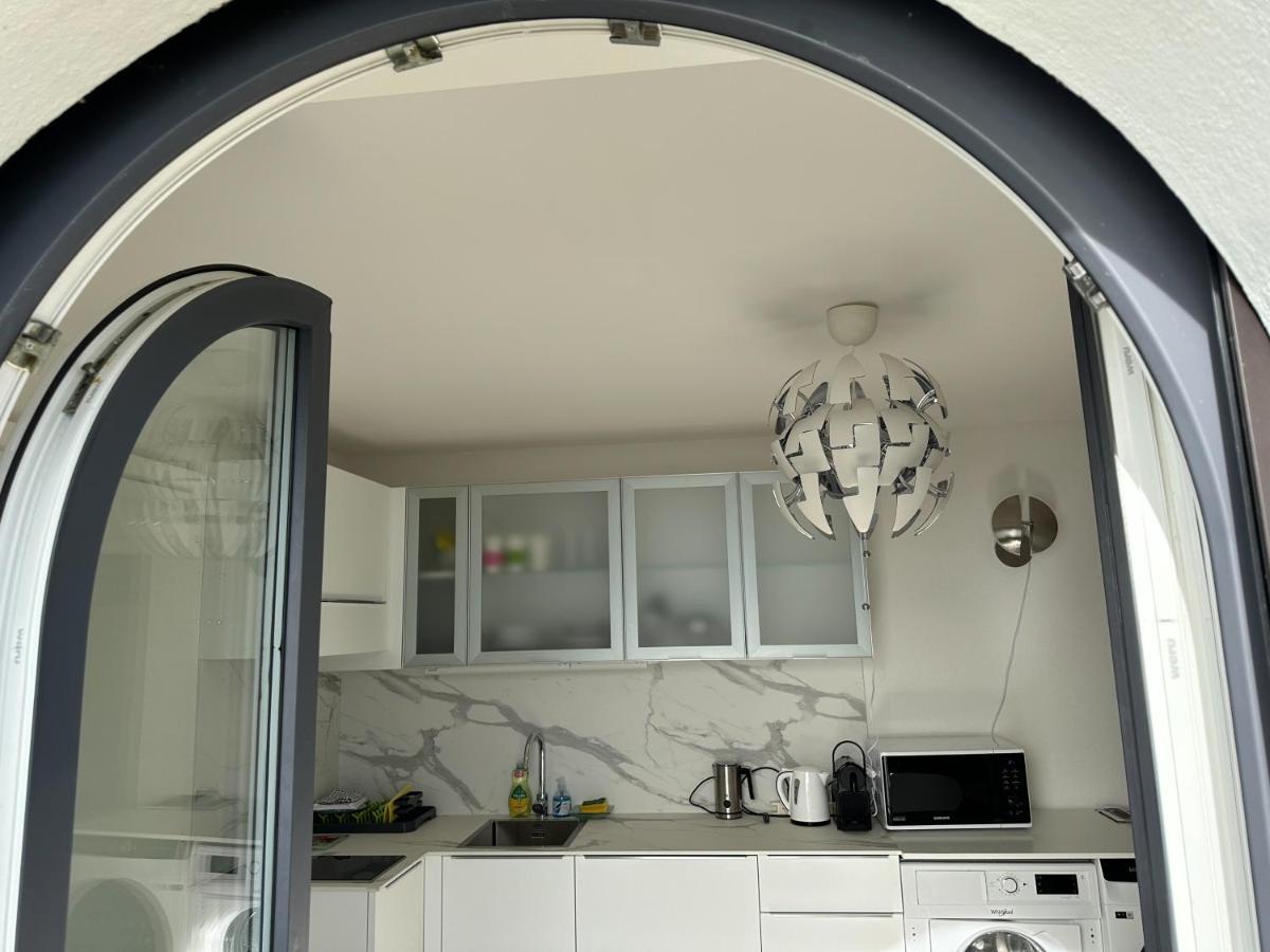 Room With 360° View Overlooking Lake Geneva And Alps Puidoux Extérieur photo